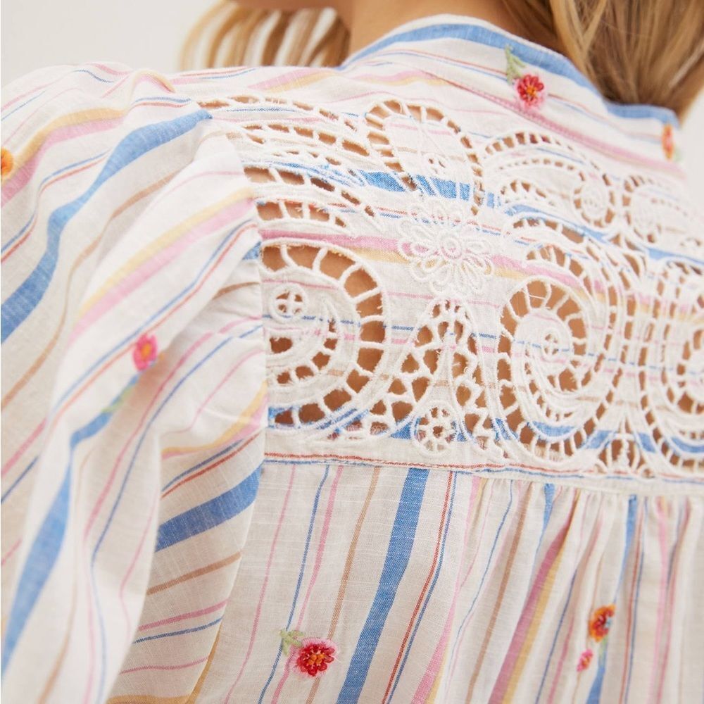 Anthropology Pilcro & The Letterpress Bella Femme Button-down Blouse